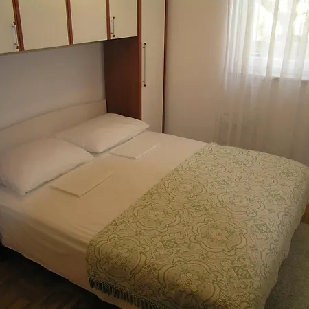 Apartment In Pag Insel Pag 15905